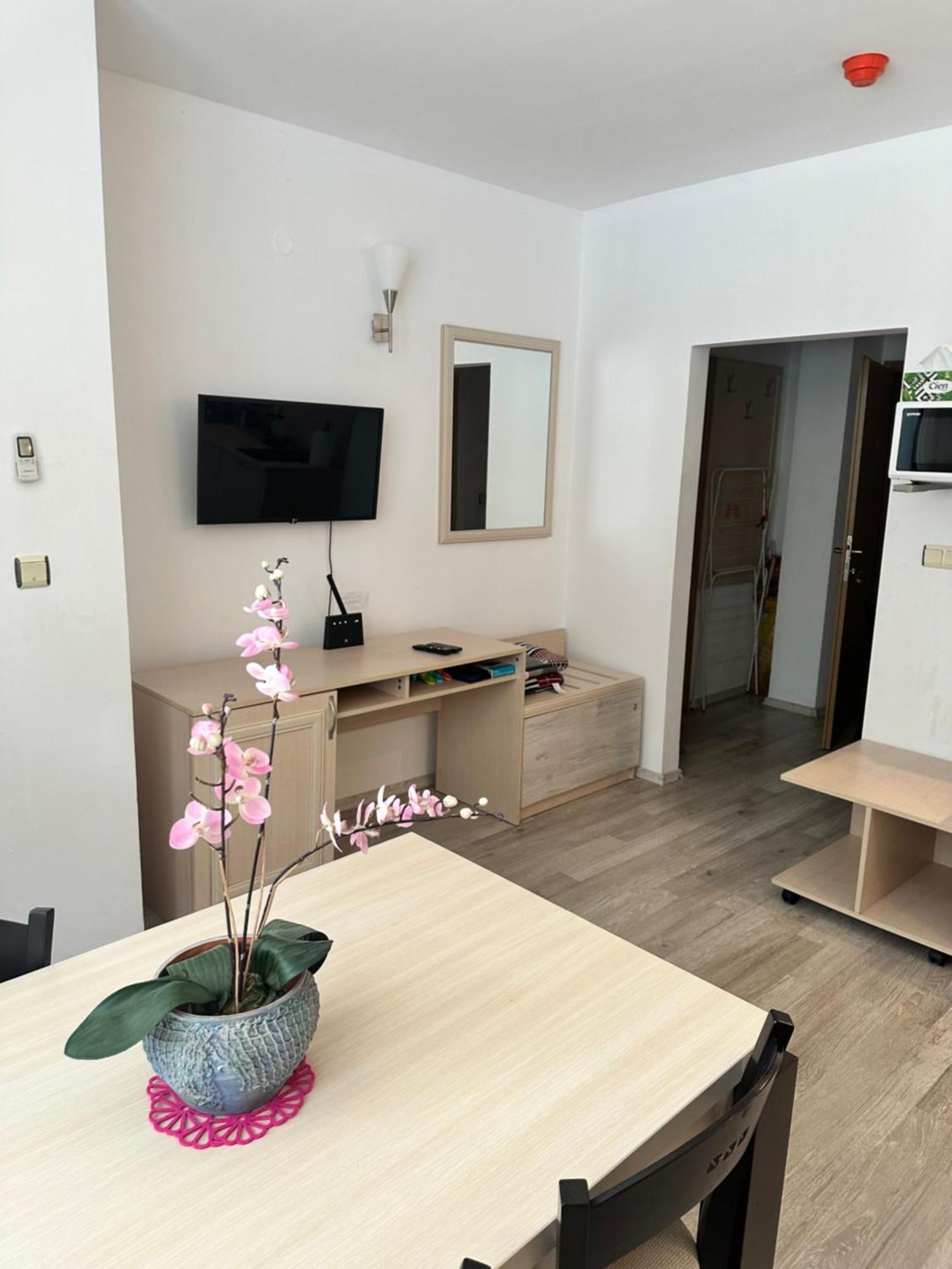 Avalon, Apartment C102 Napospart Kültér fotó