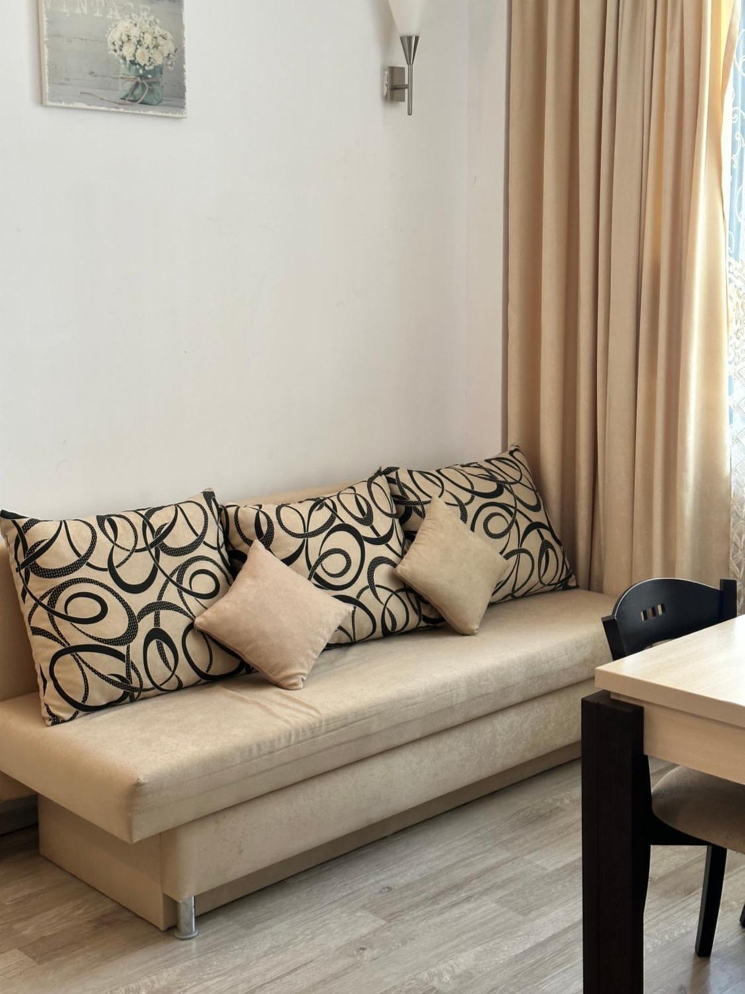 Avalon, Apartment C102 Napospart Kültér fotó