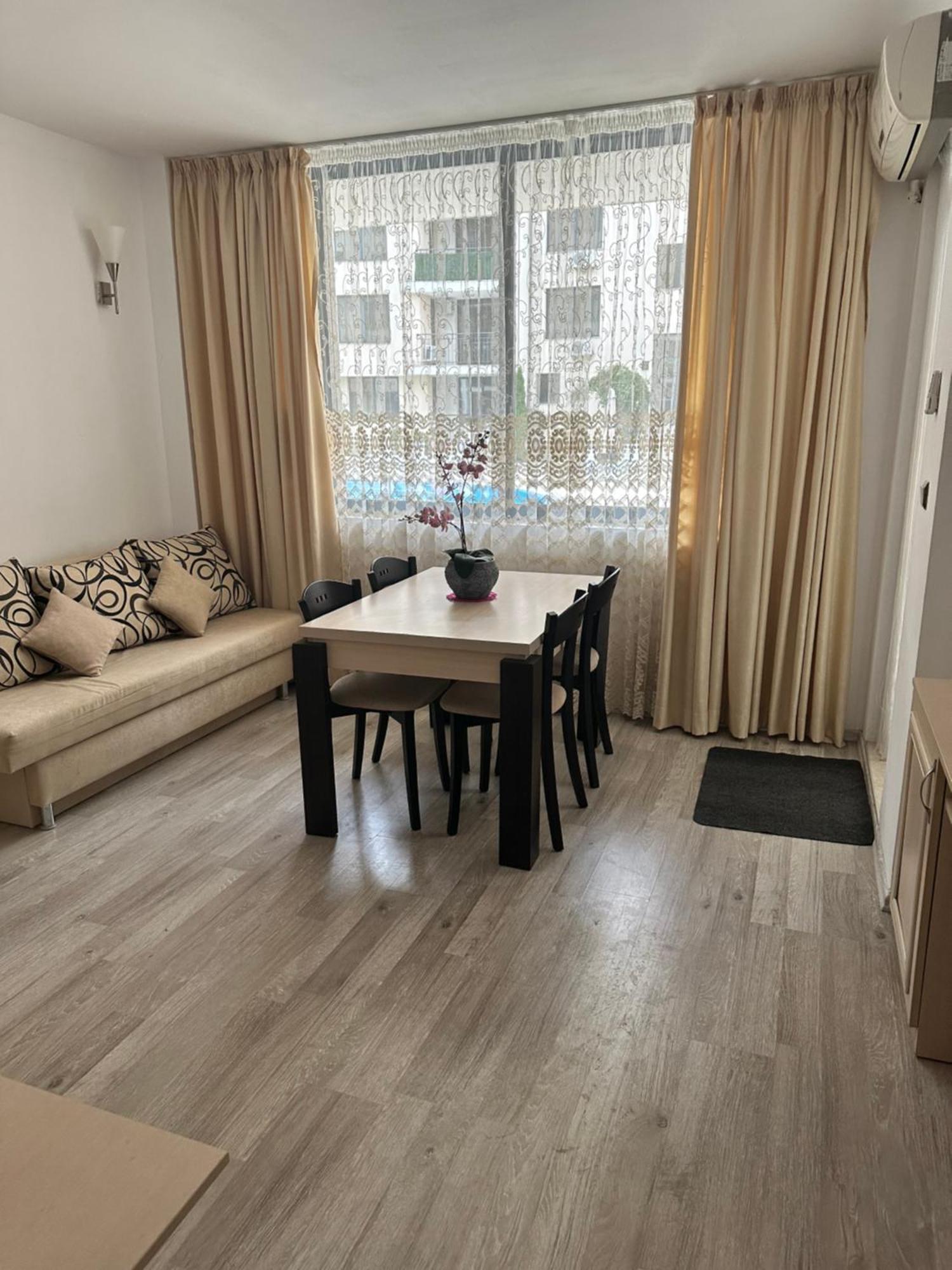 Avalon, Apartment C102 Napospart Kültér fotó